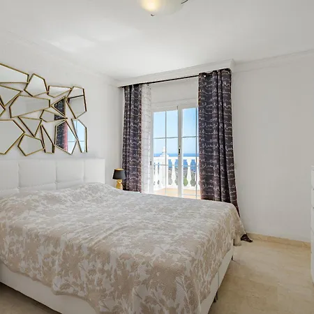 דירה Townhouse Three Bedrooms Paraiso *